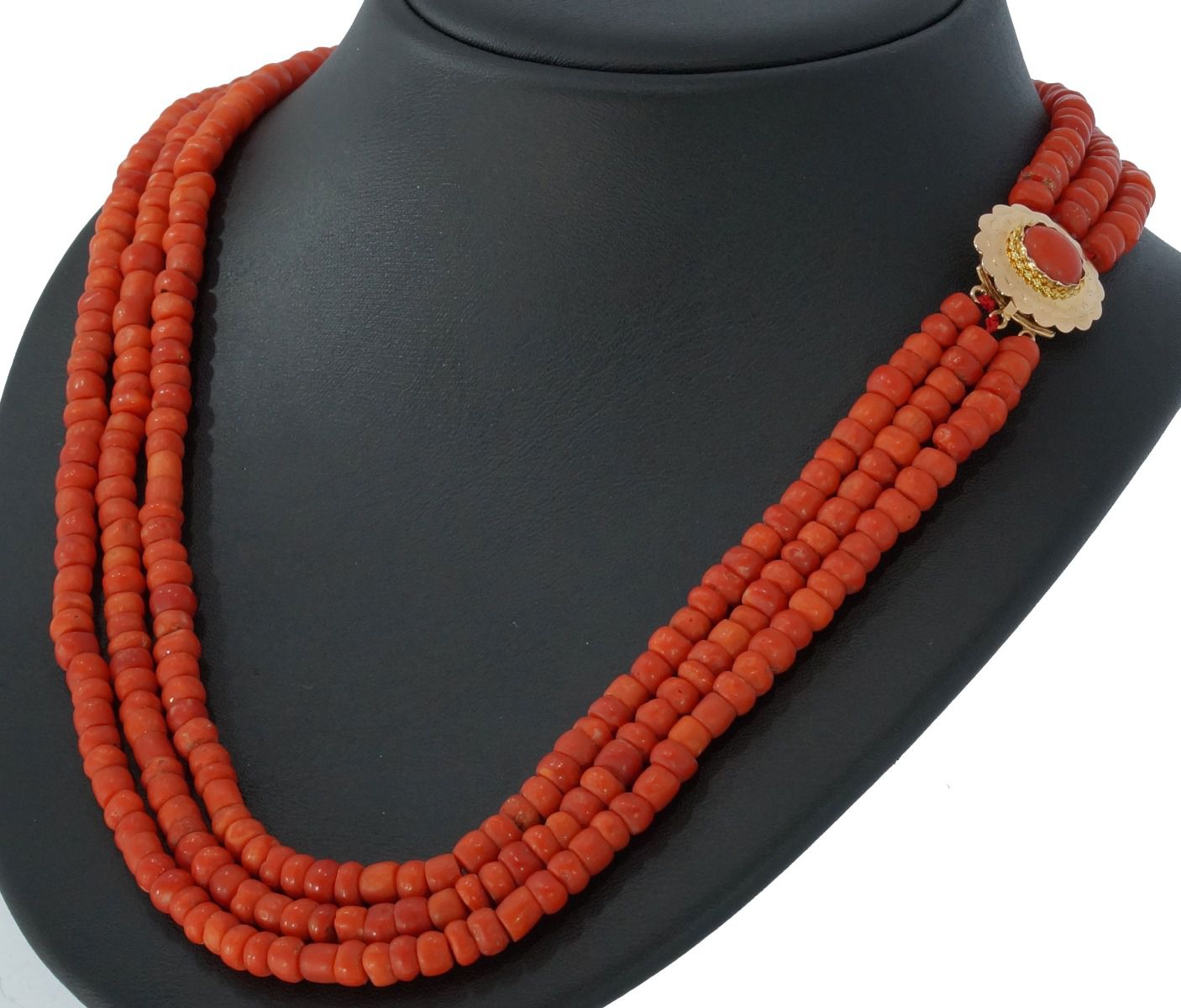 Blood coral vintage necklace 3-strand 14K gold
